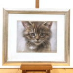'Kitten', portret in pastel, kattenkunst door Marjolein Kruijt (te koop)